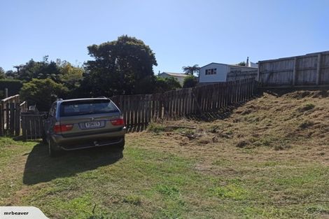 Photo of property in 67a Omata Road, Marfell, New Plymouth, 4310