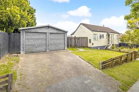 Photo of property in 17 Trounson Avenue, Clendon Park, Auckland, 2103
