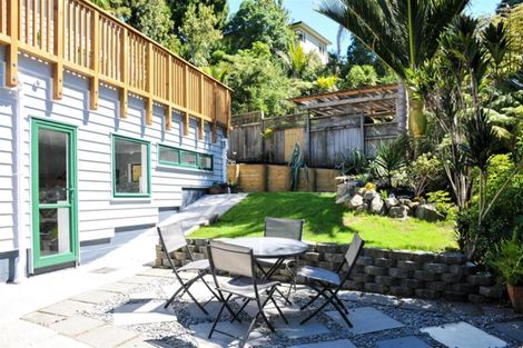 Photo of property in 36 Emlyn Place, Torbay, Auckland, 0630