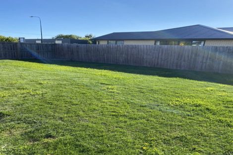 Photo of property in 51 Factory Road, Belfast, Christchurch, 8051