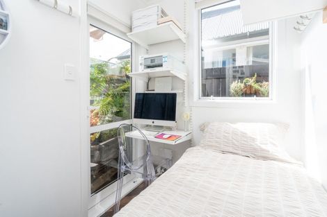 Photo of property in 24b Roy Street, Newtown, Wellington, 6021