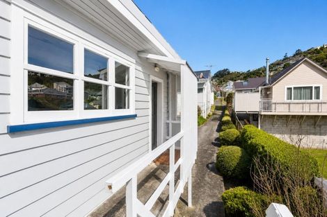 Photo of property in 84 Tiber Street, Island Bay, Wellington, 6023