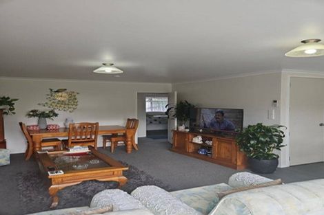 Photo of property in 1/6 Don Street, Papakura, 2110