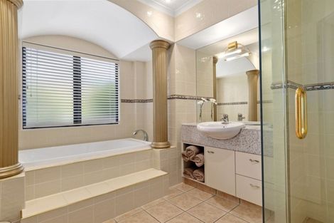 Photo of property in 10 La Cumbre Close, Bethlehem, Tauranga, 3110