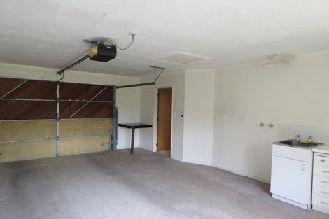 Photo of property in 5 Kellyville Heights, Merrilands, New Plymouth, 4312