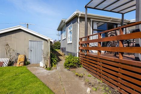 Photo of property in 30 Leicester Street, Patea, 4520