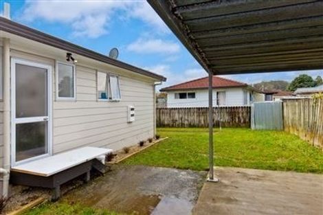 Photo of property in 1/22 Karepo Crescent, Ranui, Auckland, 0612