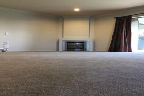 Photo of property in 17 Stafford Rise, Owhata, Rotorua, 3010