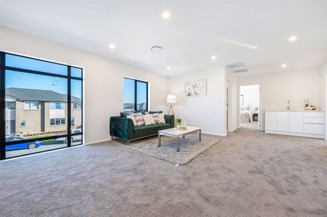 Photo of property in 26 Tir Conaill Avenue, Flat Bush, Auckland, 2019