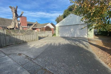 Photo of property in 1/134 Waimairi Road, Ilam, Christchurch, 8041