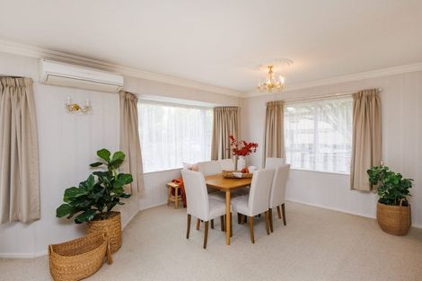 Photo of property in 9 Churchill Avenue, Hokowhitu, Palmerston North, 4410
