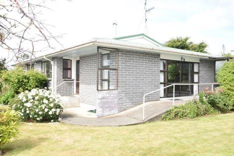 Photo of property in 20 Vogel Street, Waikiwi, Invercargill, 9810