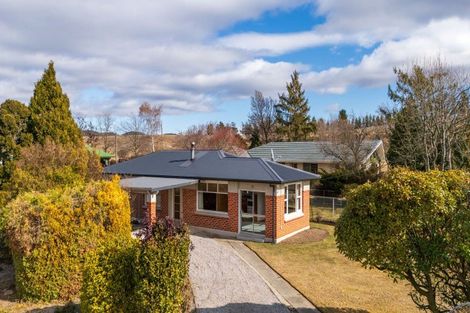 Photo of property in 27 Leask Street, Omakau, 9376