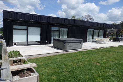 Photo of property in 105 Roto O Rangi Road, Leamington, Cambridge, 3495