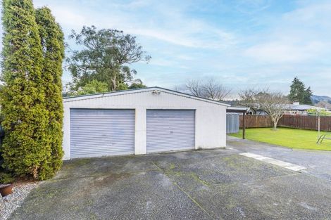Photo of property in 48 Horoeka Street, Stokes Valley, Lower Hutt, 5019
