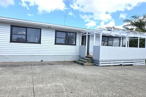 Photo of property in 21 Tranent Road, Mangere, Auckland, 2022