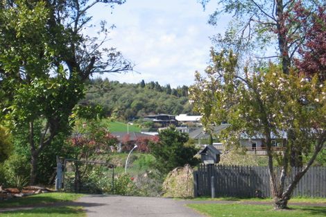 Photo of property in 8 Armstrong Grove, Hilltop, Taupo, 3330