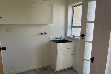 Photo of property in 10 Winiata Place, Otaki, 5512