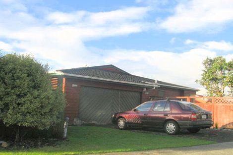 Photo of property in 11 Ordley Grove, Tawa, Wellington, 5028