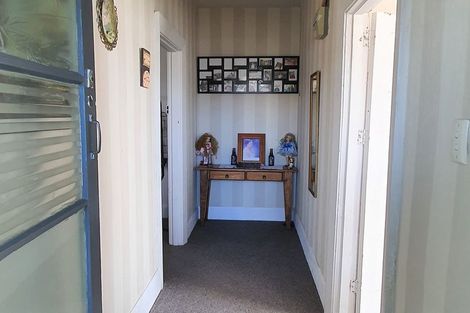 Photo of property in 9 Betten Street, Waimate, 7924