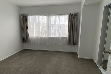 Photo of property in 79 Te Aparangi Road, Papakura, 2110