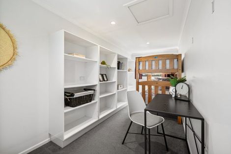 Photo of property in 112a Wairakei Road, Bryndwr, Christchurch, 8052