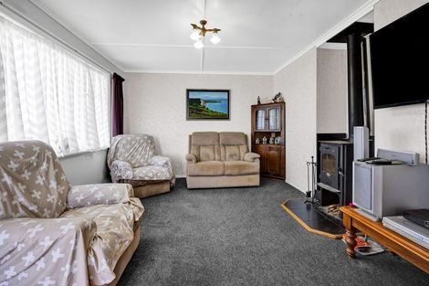 Photo of property in 30 Leicester Street, Patea, 4520