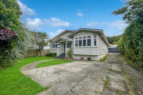 Photo of property in 25 Chamberlain Road, Karori, Wellington, 6012