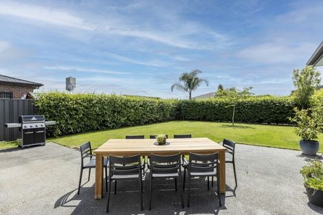 Photo of property in 4 Portland Place, Poraiti, Napier, 4112