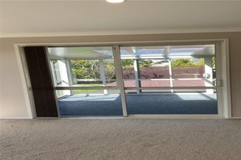 Photo of property in 4 Alloway Street, Westgate, Auckland, 0614