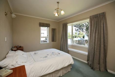 Photo of property in 49 Somerset Street, Brooklands, New Plymouth, 4310