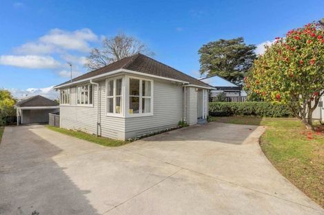 Photo of property in 4 Exmouth Road, Northcote, Auckland, 0627