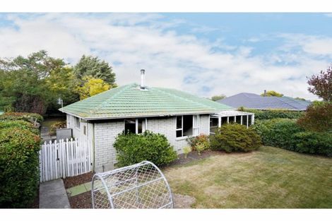 Photo of property in 3 Delph Street, Avonhead, Christchurch, 8042