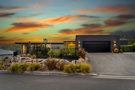 Photo of property in 1 Appletree Way, Stoke, Nelson, 7011