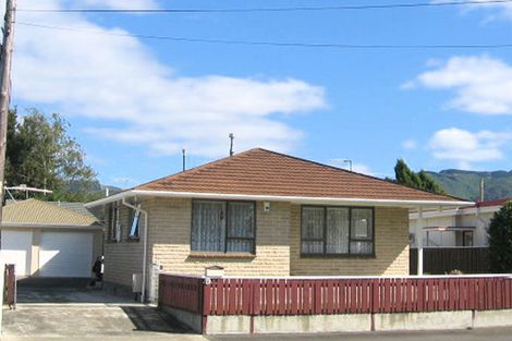 Photo of property in 61 Pine Avenue, Ebdentown, Upper Hutt, 5018