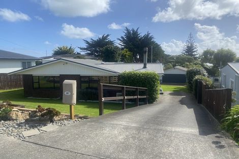 Photo of property in 97 Kahukura Avenue, Waitarere Beach, Levin, 5510