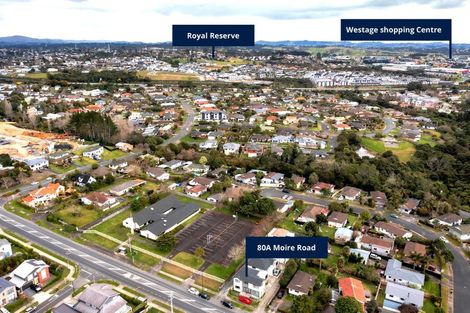 Photo of property in 80a Moire Road, Massey, Auckland, 0614