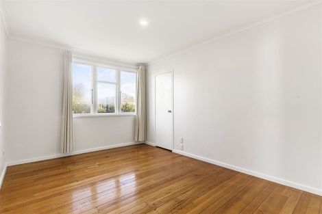 Photo of property in 94 Tripoli Road, Panmure, Auckland, 1072