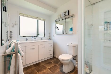 Photo of property in 1a Wesley Avenue, Mount Albert, Auckland, 1025