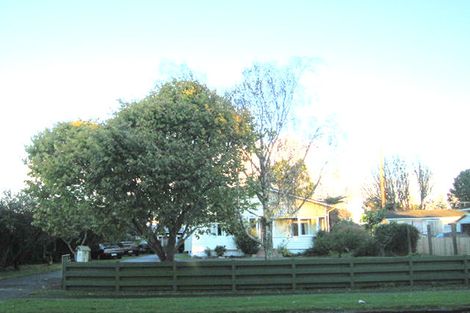 Photo of property in 33 Allenby Road, Manukau, Auckland, 2025