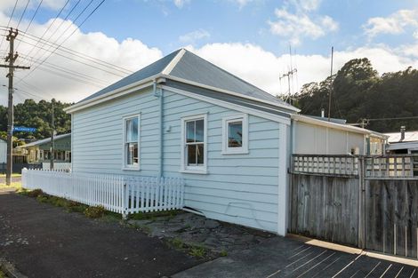 Photo of property in 300 Williamson Street, Thames, 3500