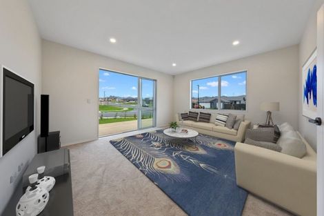 Photo of property in 43 Harriet Johnston Drive, Pokeno, 2402