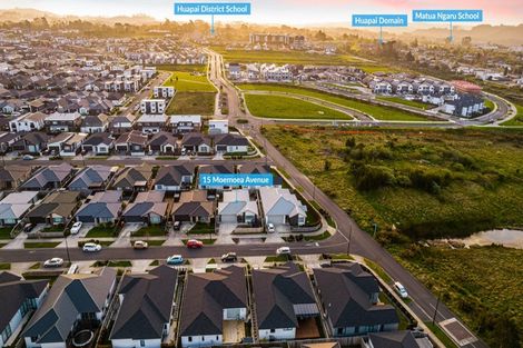 Photo of property in 15 Moemoea Avenue, Kumeu, 0810