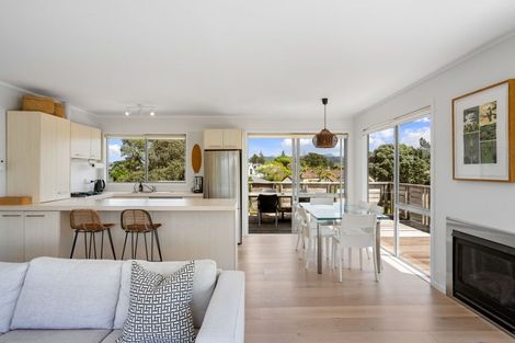 Photo of property in 10 Easdale Place, Pauanui, Hikuai, 3579