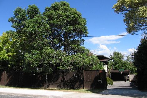 Photo of property in 5 Cliff Road, Torbay, Auckland, 0630