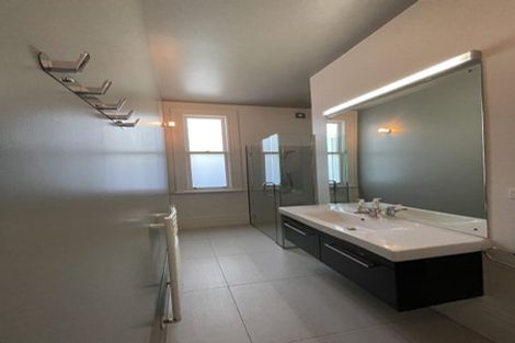 Photo of property in 2 Carson Street, Mornington, Dunedin, 9011