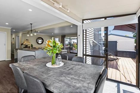 Photo of property in 86a King Street, Taradale, Napier, 4112