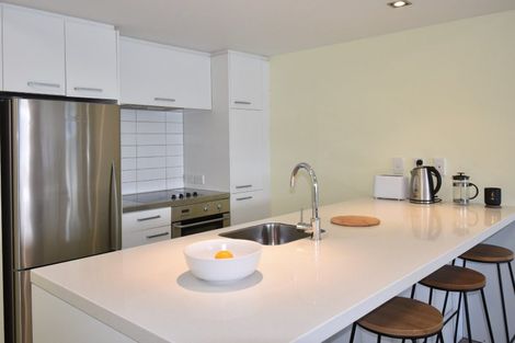 Photo of property in The Capital, 15/370 Oriental Parade, Oriental Bay, Wellington, 6011