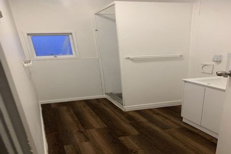 Photo of property in 1/8a Gray Avenue, Mangere East, Auckland, 2024