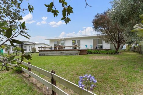 Photo of property in 9 Conqueror Rise, Pauanui, Hikuai, 3579